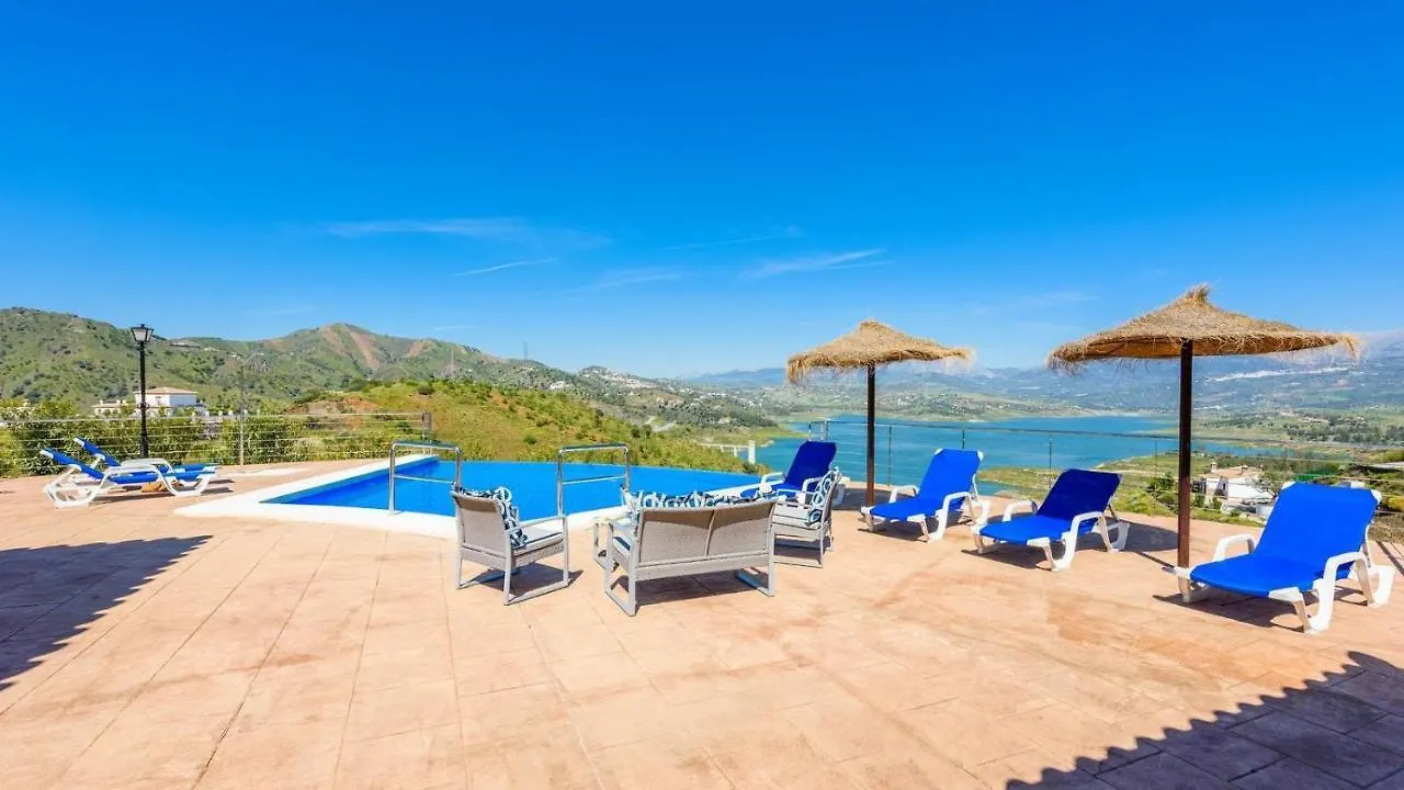 Villa Adelfas Vinuela By Ruralidays